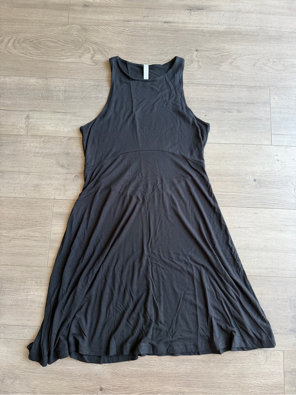 ATHLETA BLACK SANTORINI THERA DRESS - size small